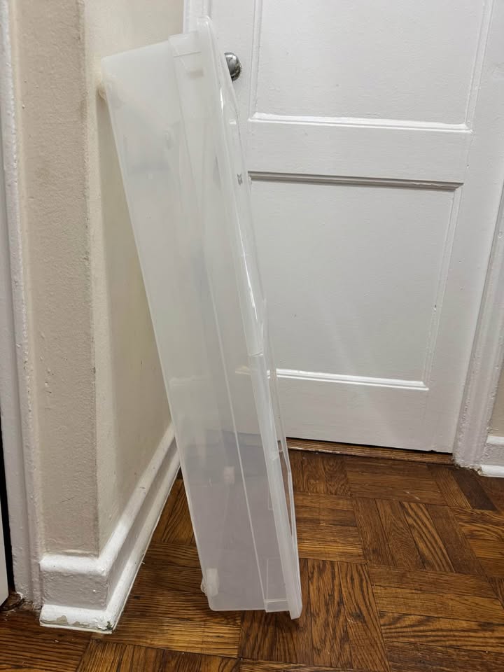 Container store storage with wheels - photo 4