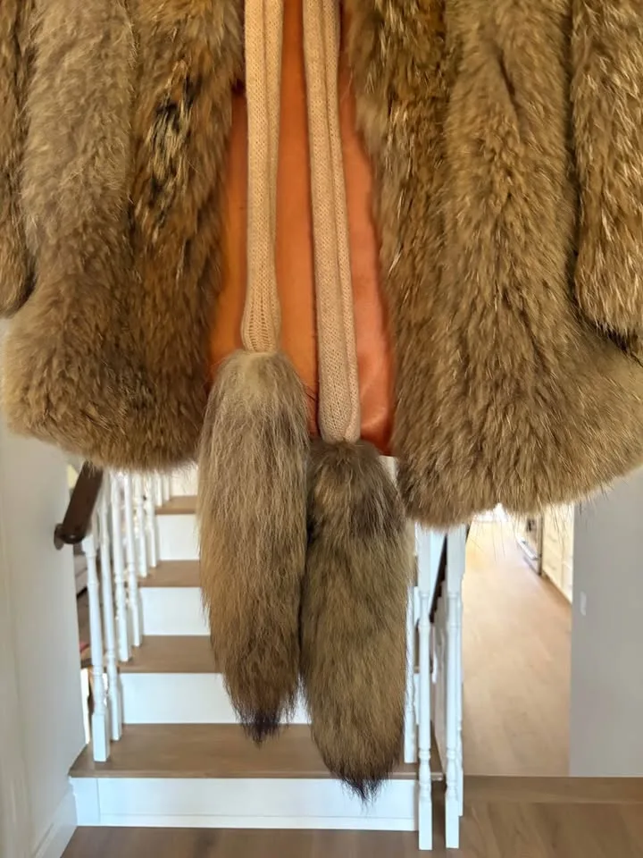 Vintage Wolf Jacket with Scarf image indicator(2)