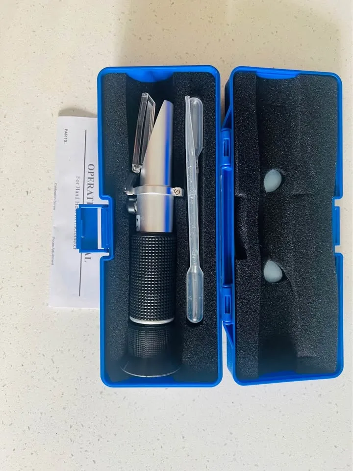 Brix Refractometer 0-32% for Measuring Sugar Content image indicator(2)