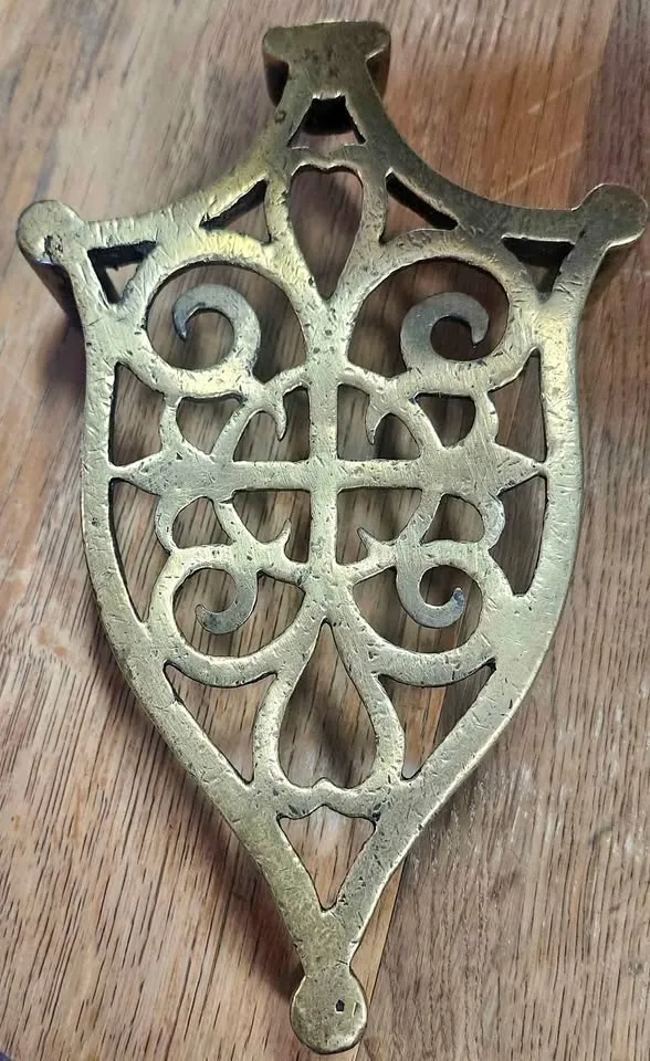 Vintage trivet