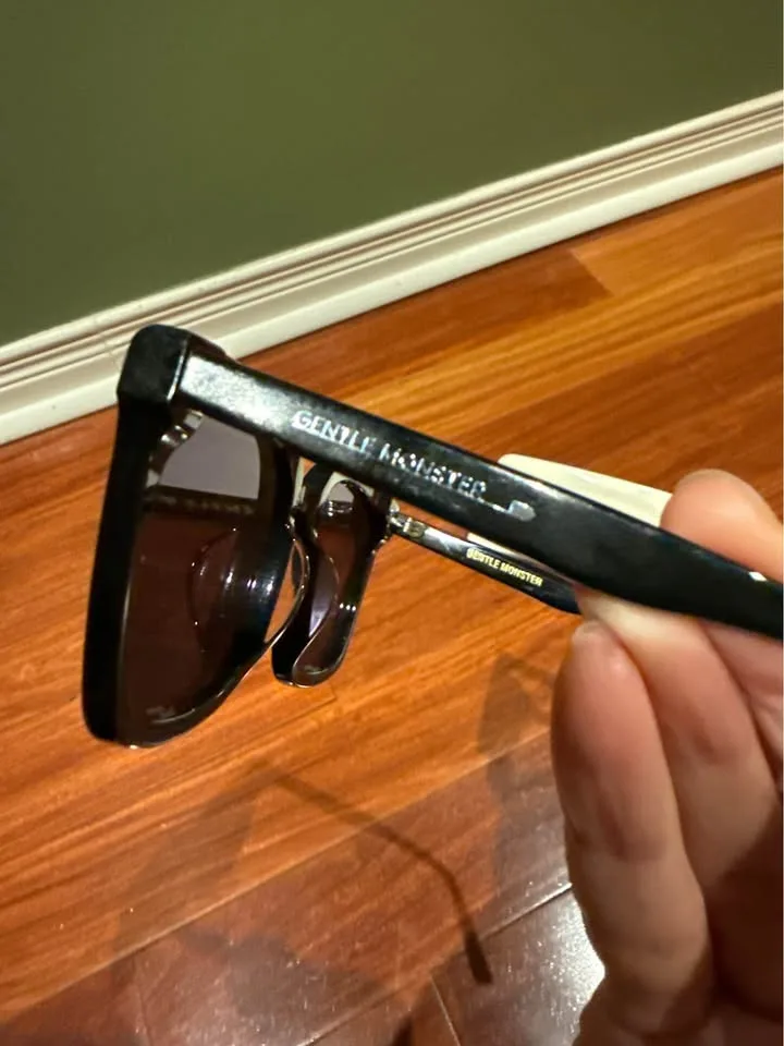 Tega 01 GM black sunglasses image indicator(4)