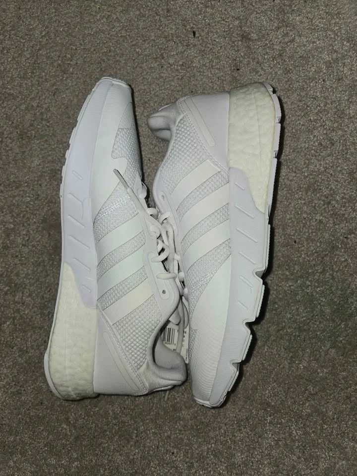 Brand New Shoes - Wrong Size ! image indicator(2)