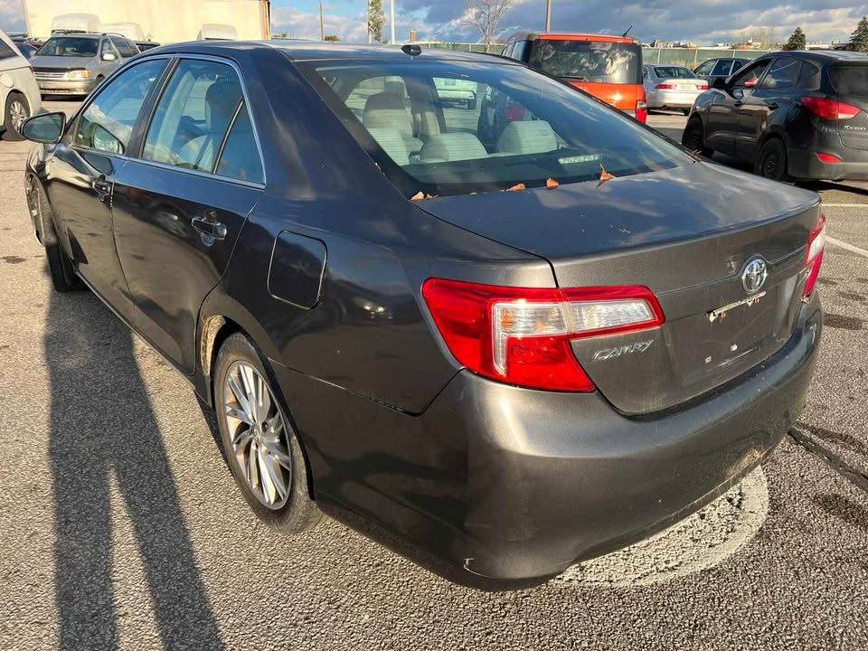 2012 Toyota Camry - photo 4