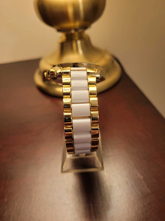 Brand New White & Gold Women's Watch - photo 4