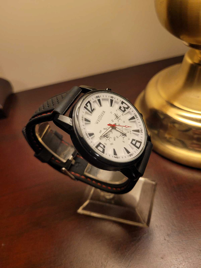 Brand New Men's Weijieer White Analog Watch - photo 3