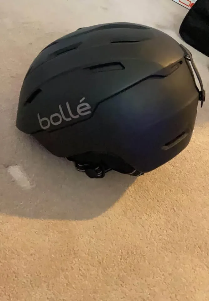 Bollé Adult Snow Helmet image indicator(3)
