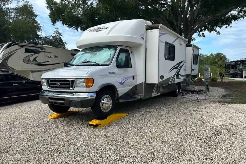 2007 Gulf Stream B Touring Cruiser image indicator(3)