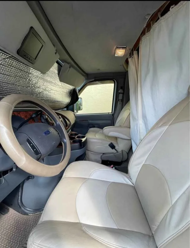 2007 Gulf Stream B Touring Cruiser image indicator(8)