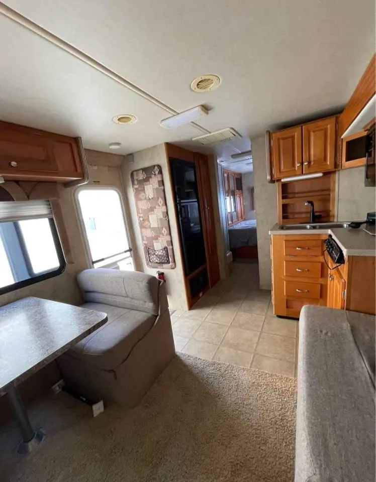 2007 Gulf Stream B Touring Cruiser image indicator(9)