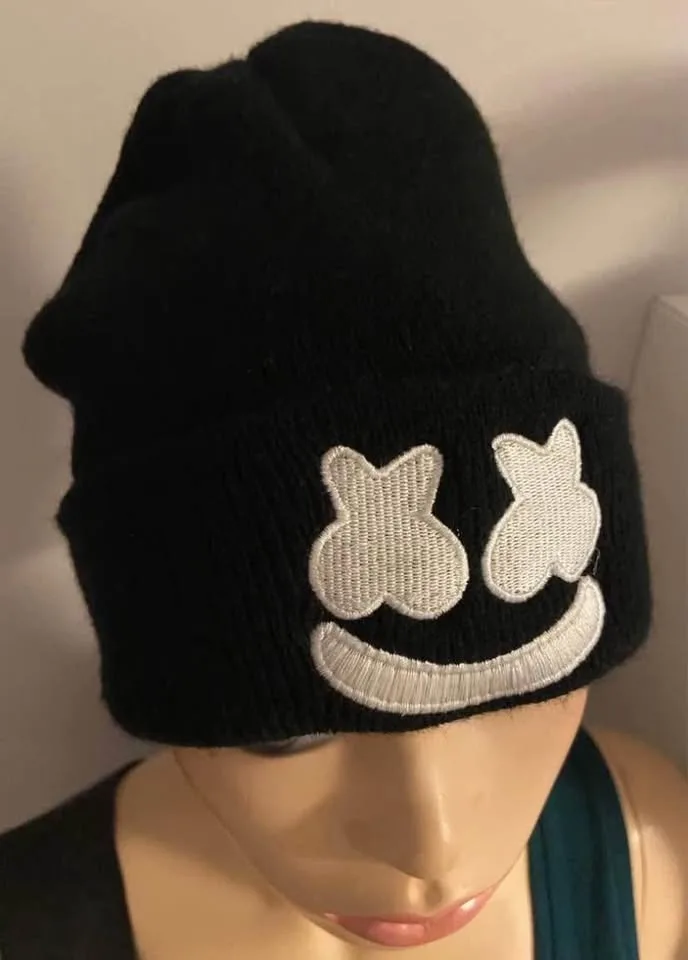 LIKE NEW: DJ Marshmellow Fortnite Beanie Hat image indicator(8)