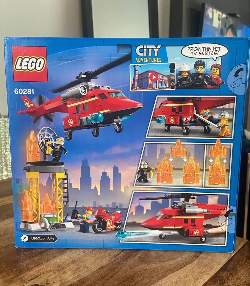 BRAND NEW: Lego City Fire Resue Helicopter 60281 *RETIRED* image indicator(2)