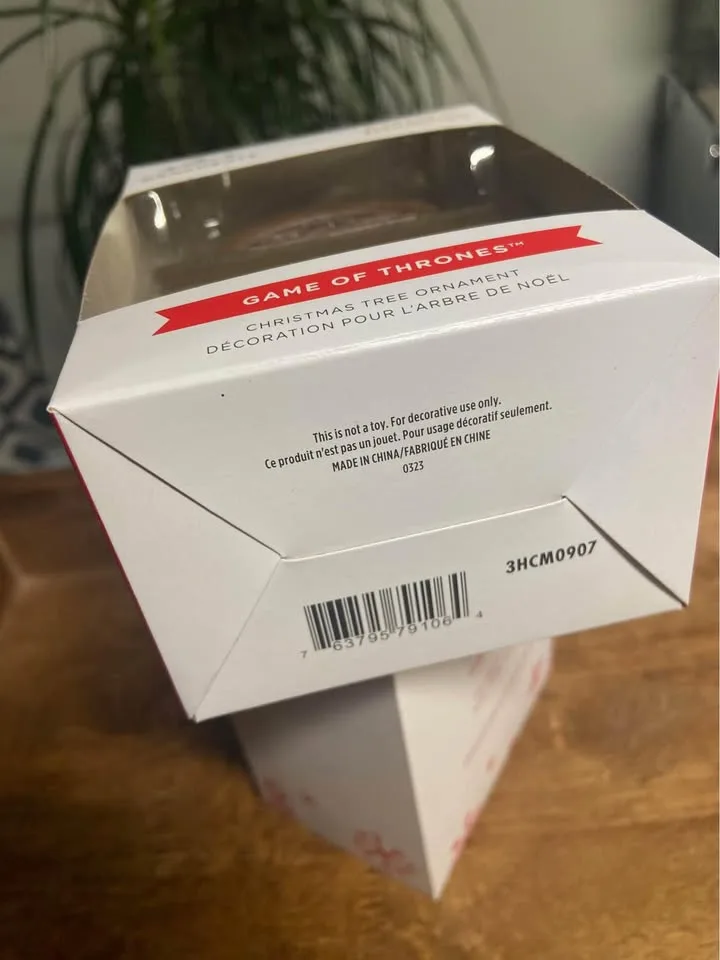 NEW IN BOX: Hallmark GOT Christmas Ornament image indicator(5)