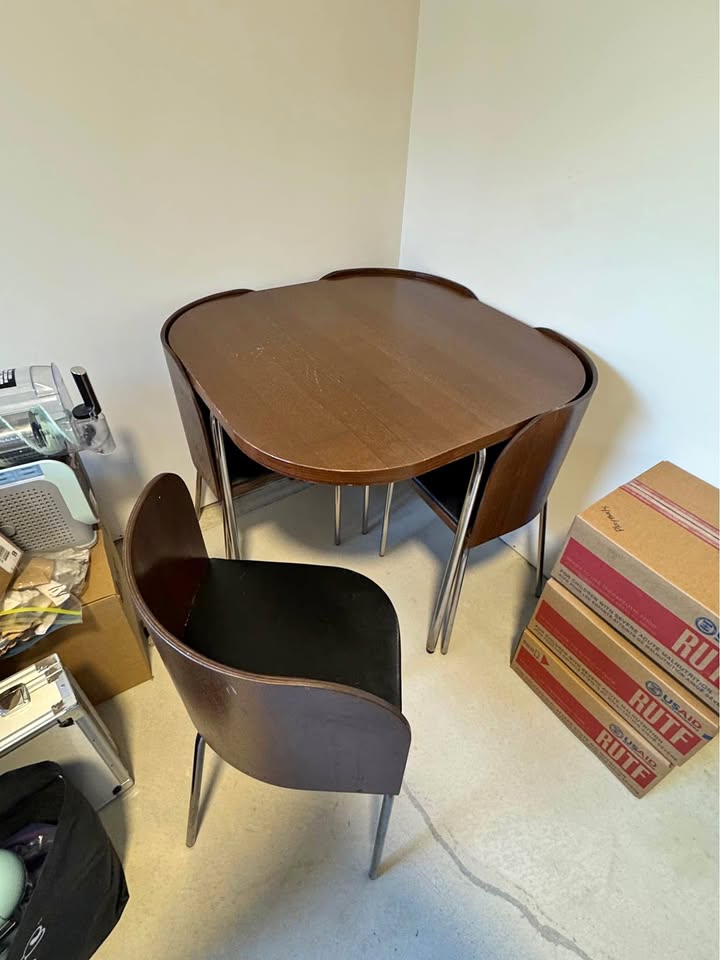 Compact Dining Table