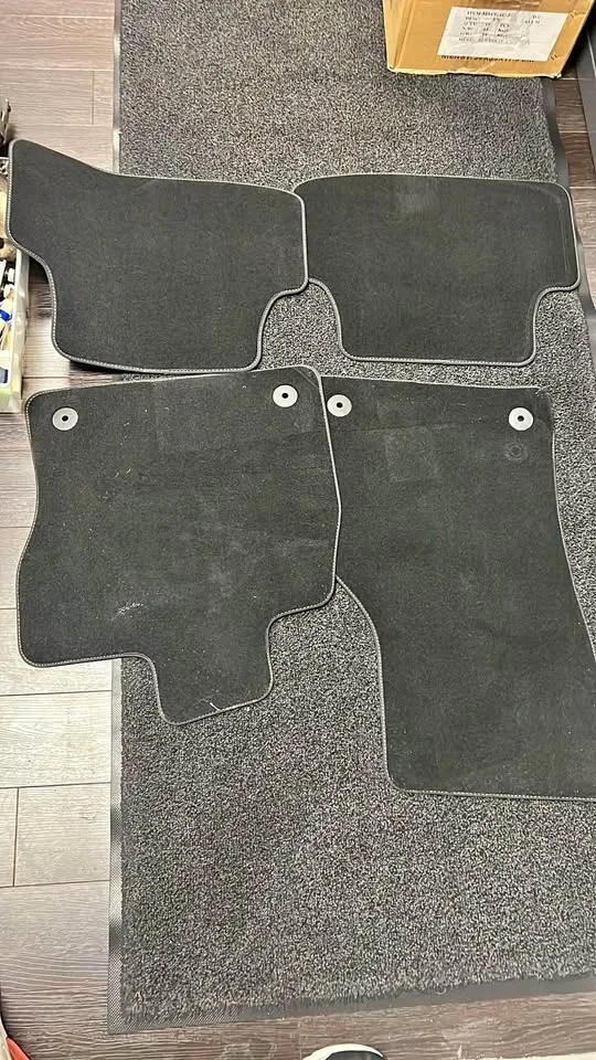 New Golf R Mats 2017