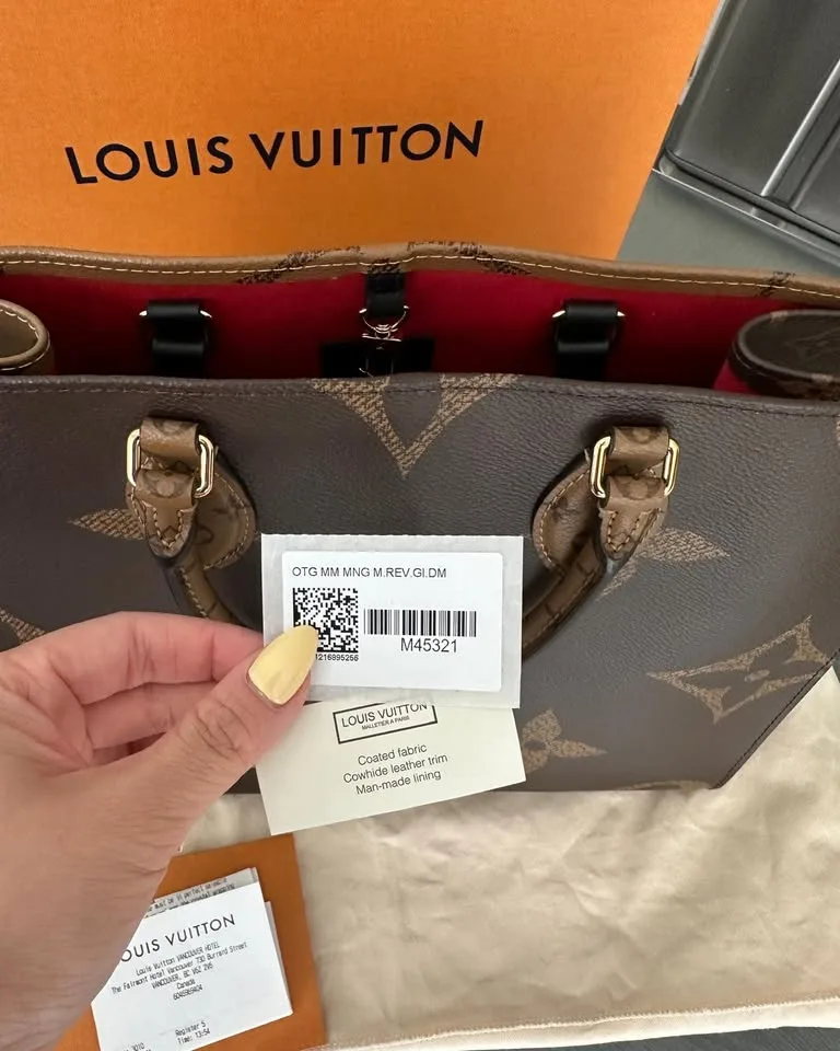 Authentic Louis Vuitton OTG MM Size image indicator(10)