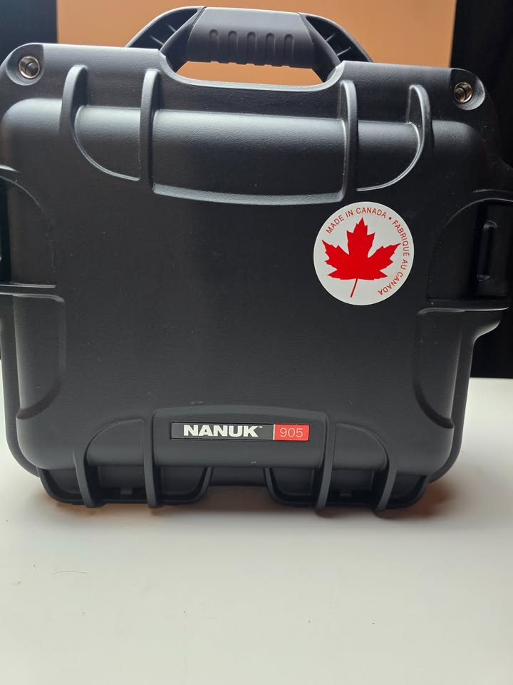 NANUK 905 with Padded Divider