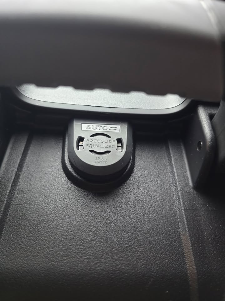 NANUK 905 with Padded Divider - photo 5