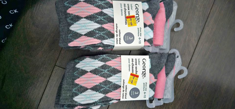 New 3 pack socks