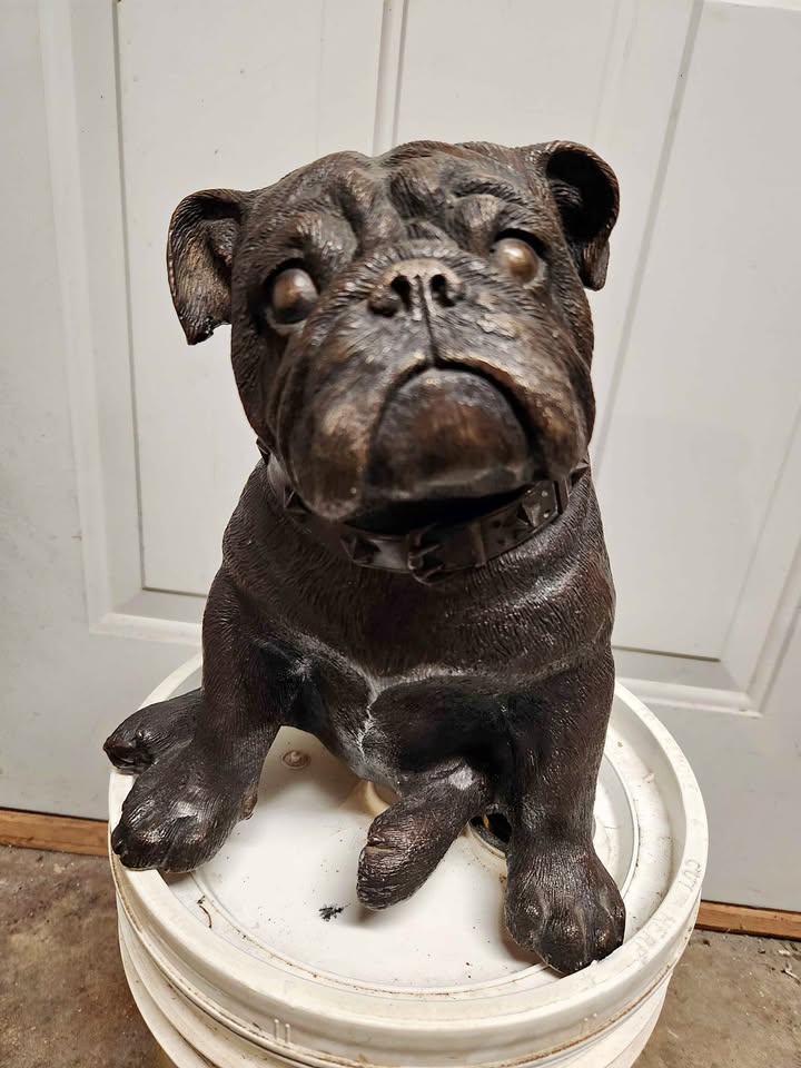 Bulldog statue