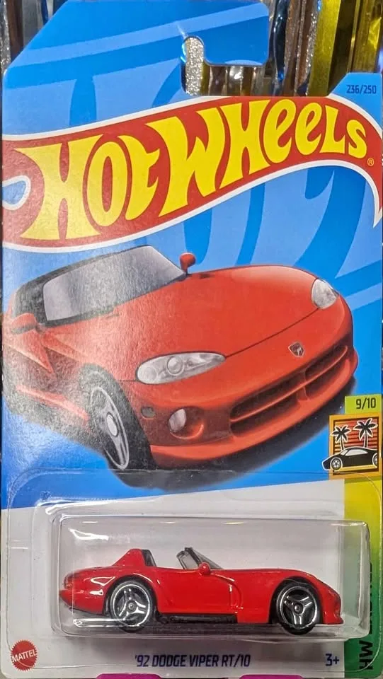 Hot Wheels '23: 1992 Dodge Viper RT/10 Mainline #236/250