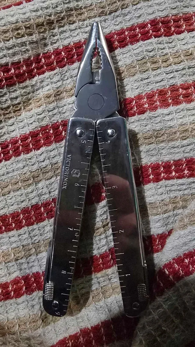 Victorinox swisstool image indicator(3)