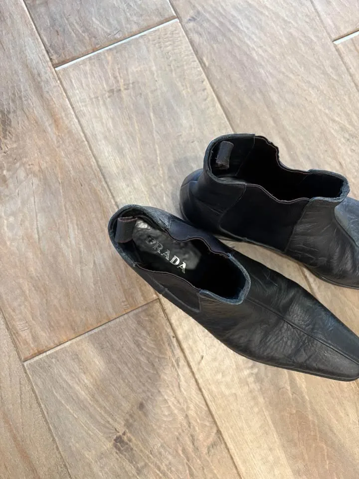 Men’s Prada Chelsea Boots image indicator(2)