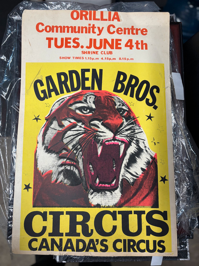 Garden Bros Circus Poster