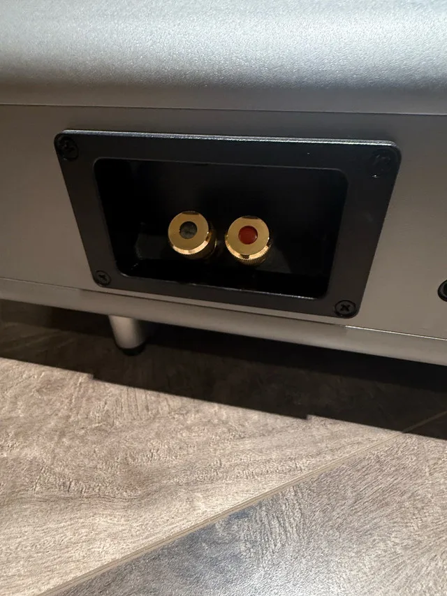 JBL surround speakers image indicator(3)