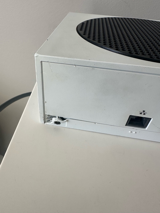 Xbox Series S with controller - photo 5