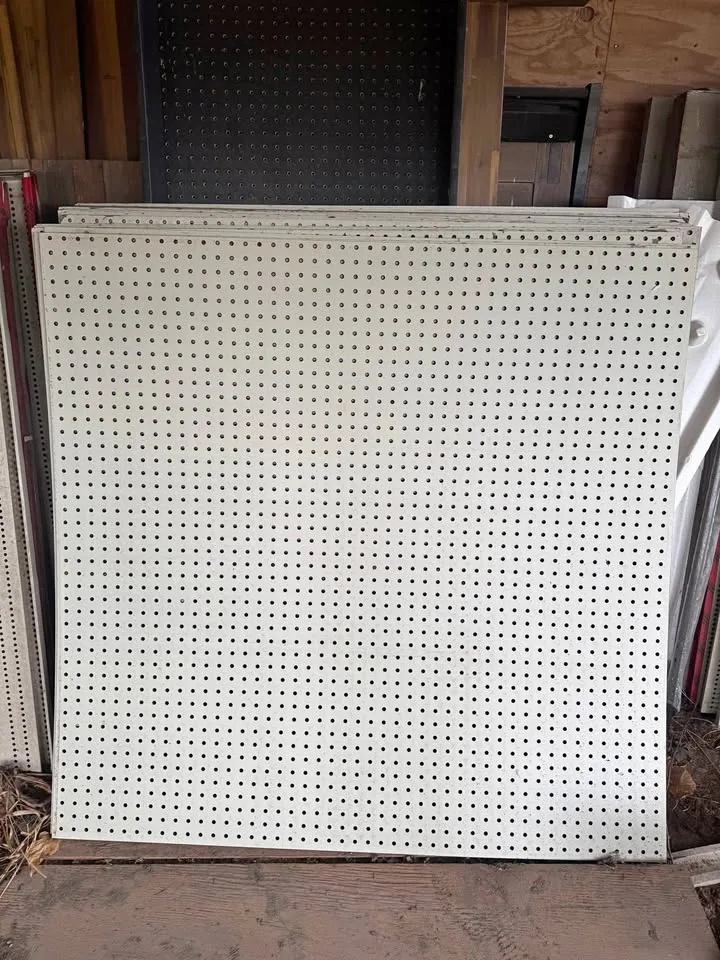 Pegboard 4x4