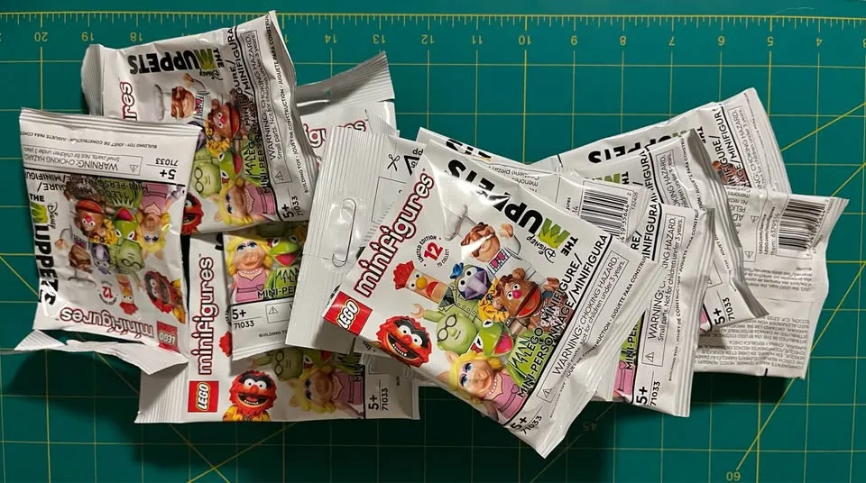 EGO LEGO Muppets Minifigures - Pick Your Character image indicator(8)