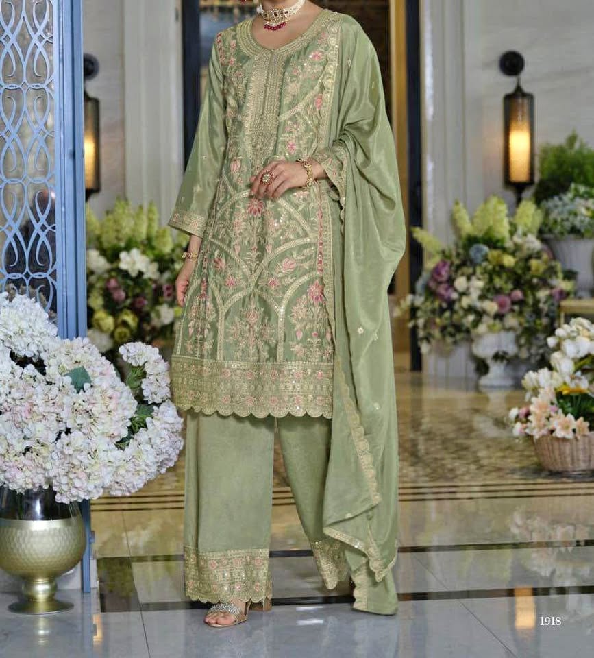 Gorgeous partywear suit