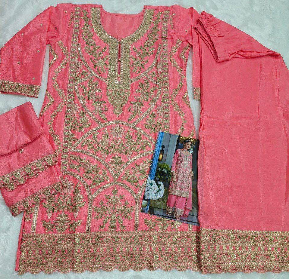 Gorgeous partywear suit - photo 3