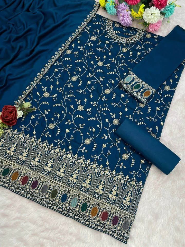 Partywear suits upto size 54 ( plus sizes ) - photo 3