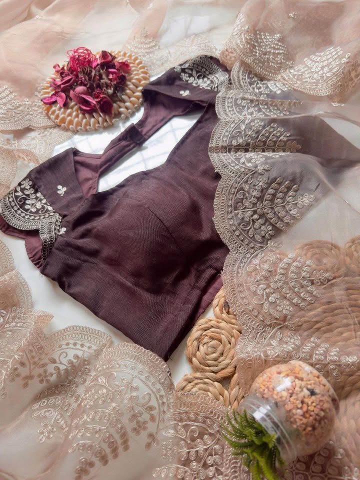 Beautiful partywear saree - photo 3