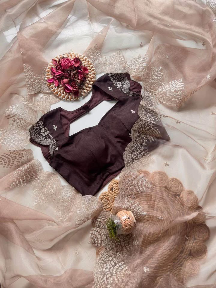 Beautiful partywear saree - photo 5