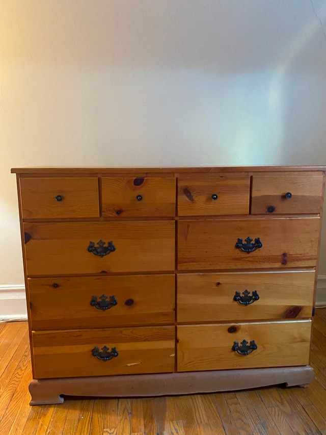 Vintage wood chest of drawers (2) FREE - photo 3
