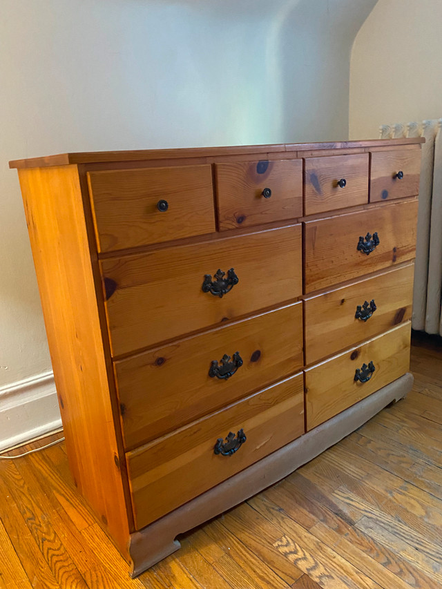 Vintage wood chest of drawers (2) FREE - photo 4