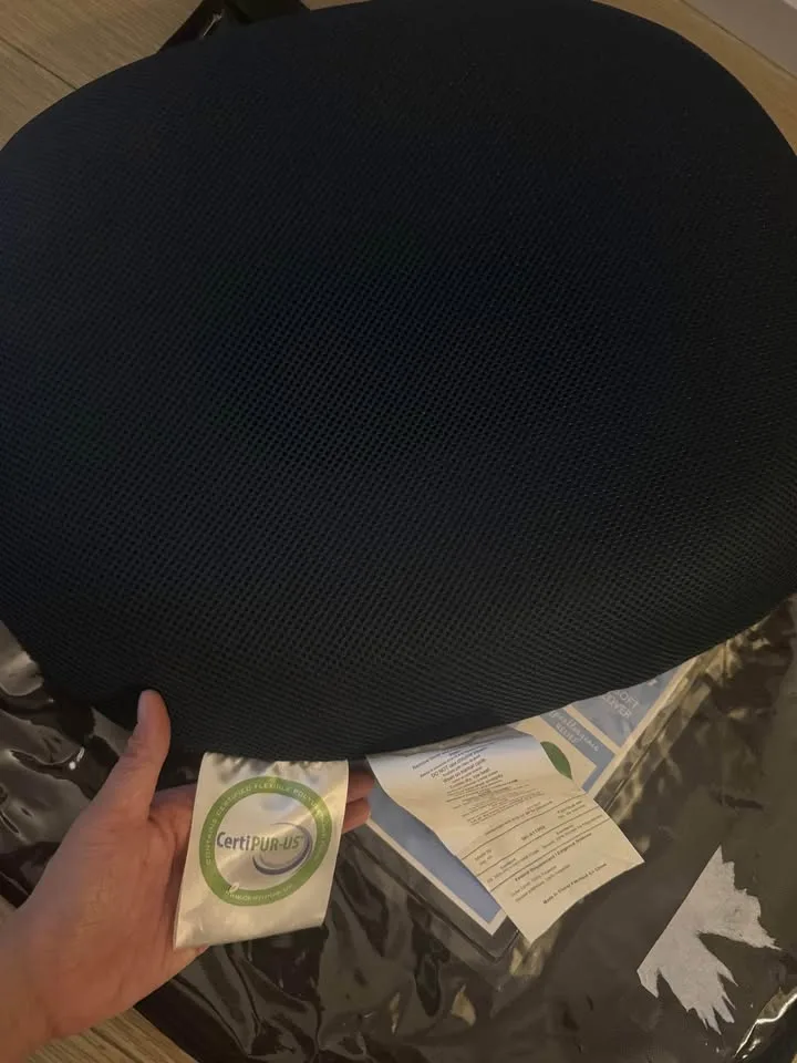 Memory foam donut cushion image indicator(5)