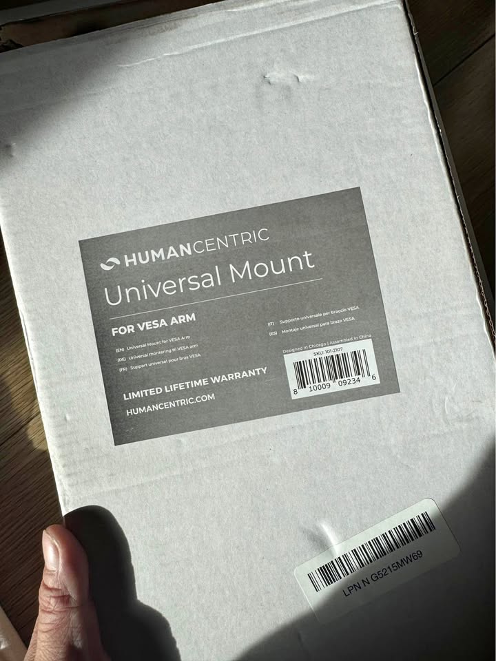 HumanCentric VESA Mount for Small Computers