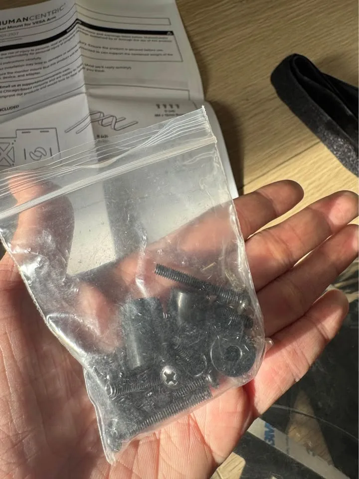 HumanCentric VESA Mount for Small Computers image indicator(3)