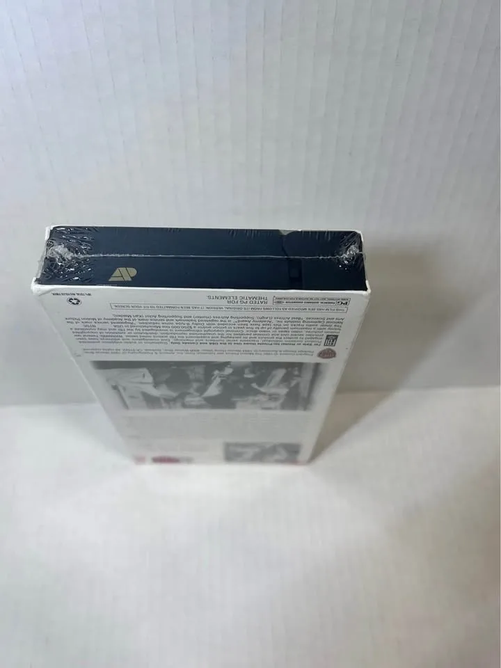 Sealed Vintage VHS — A Streetcar Named Desire image indicator(3)