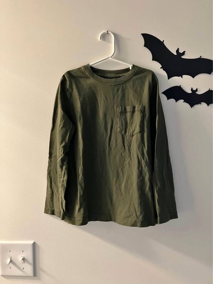 Boys Long Sleeve Shirt Joe Fresh Size Medium (7/8)