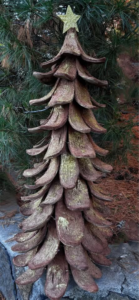 Whimsical Christmas Tree - Wood Bark Golden Glitter Star - photo 3