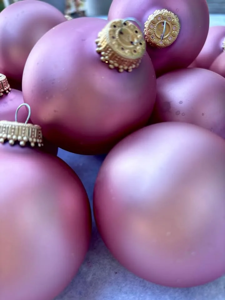 Vintage Glass Ornaments 4 boxes of 6, $15 each, all 4/$55 image indicator(2)