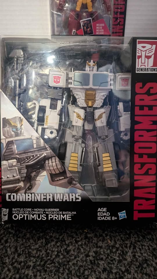 💥6💥Transformers '15: Generations Combiner Wars Optimus Maximus - photo 5
