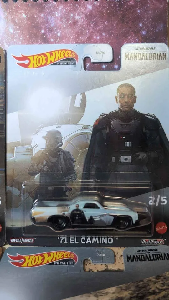 Hot Wheels '23: Premium Star Wars Mandalorian Pop Culture set image indicator(2)