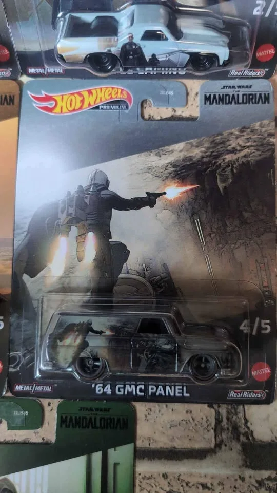 Hot Wheels '23: Premium Star Wars Mandalorian Pop Culture set image indicator(4)