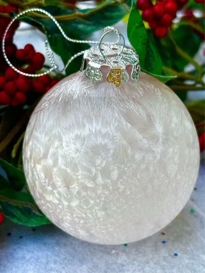 Vintage Round Glass Ornaments image indicator(9)