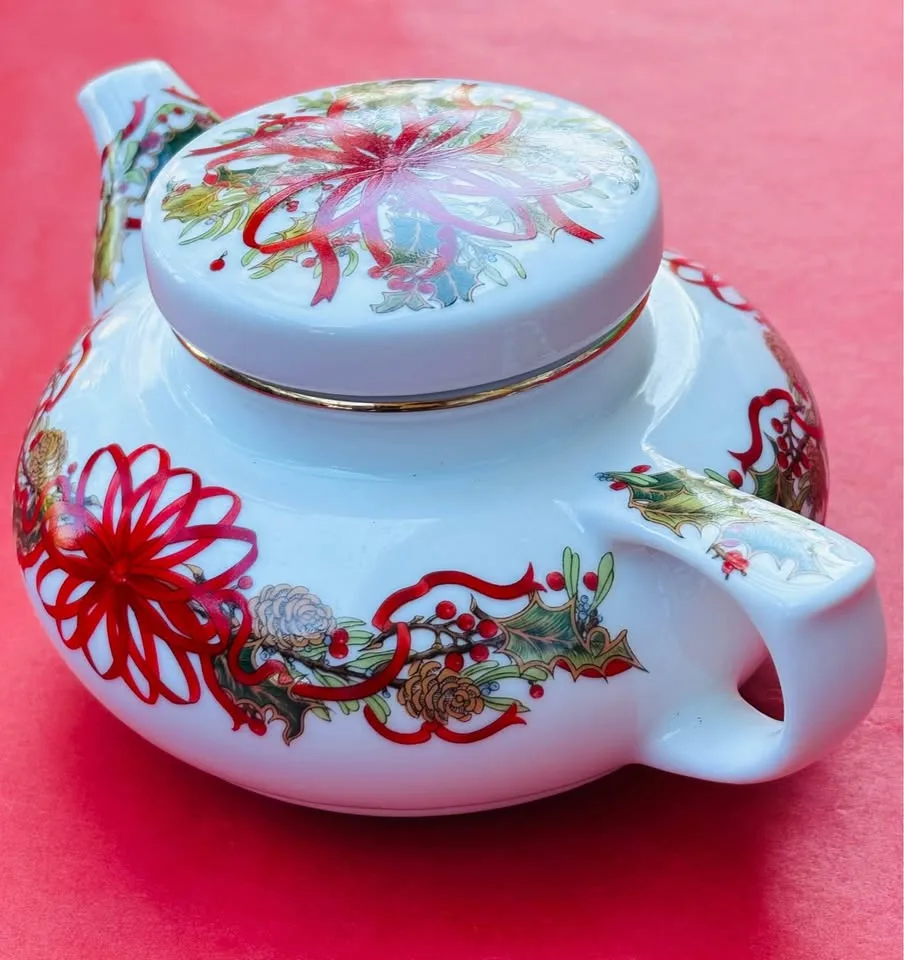 Christmas Garland Teapot Vintage 1994 Andrea by Sadek image indicator(4)